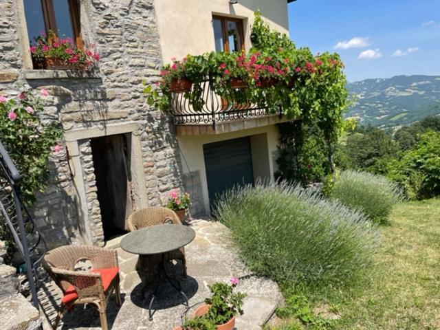 Casa Della Luna Badia Tedalda Luaran gambar